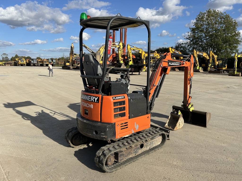 HITACHI ZX19U-5A