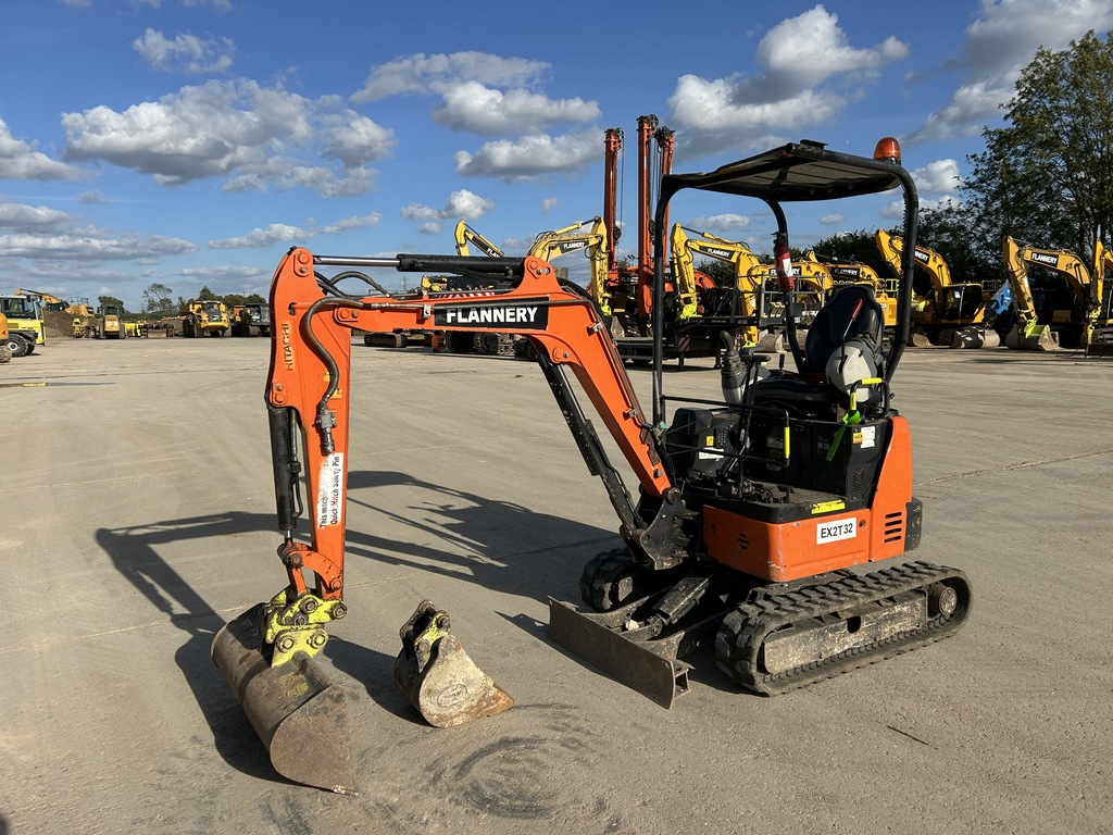 HITACHI ZX19U-5A