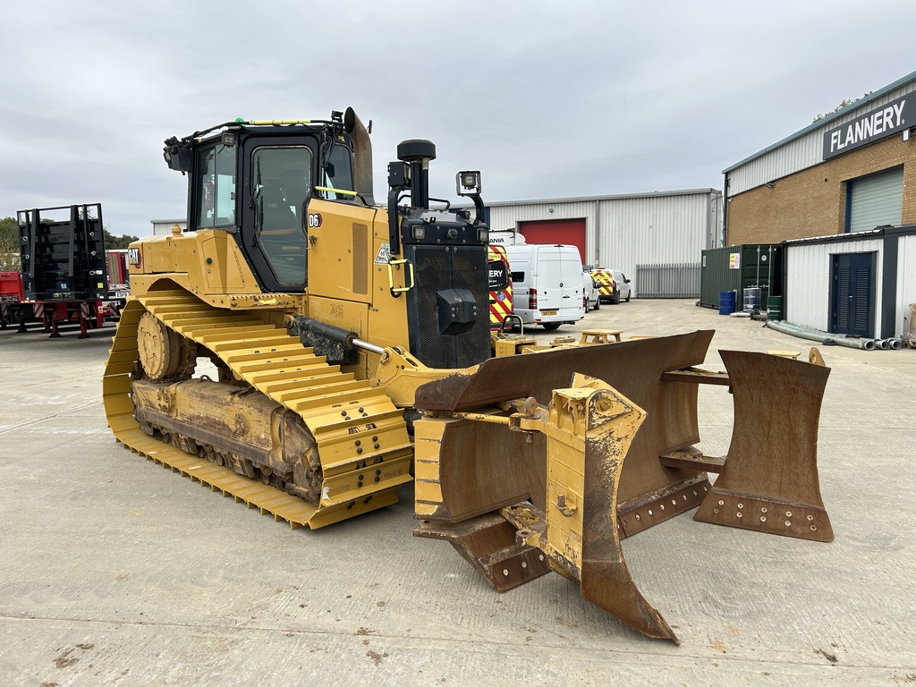 CAT D6 LGP
