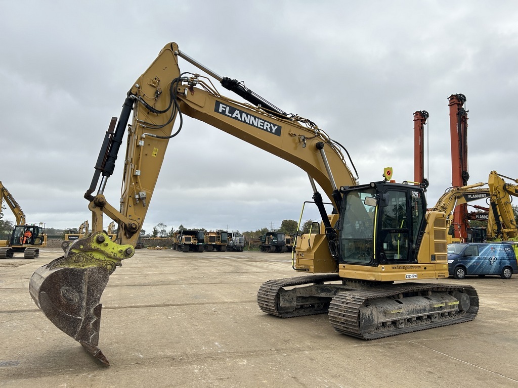 CAT 325
