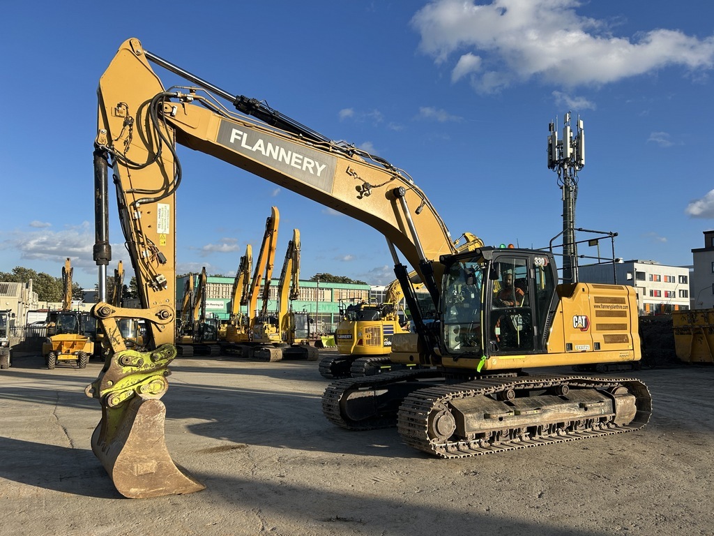 2021 CAT 330