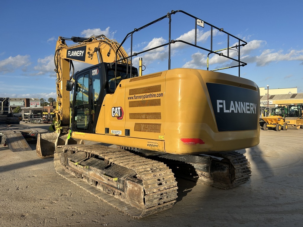 2021 CAT 330