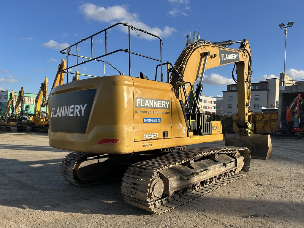 2021 CAT 330